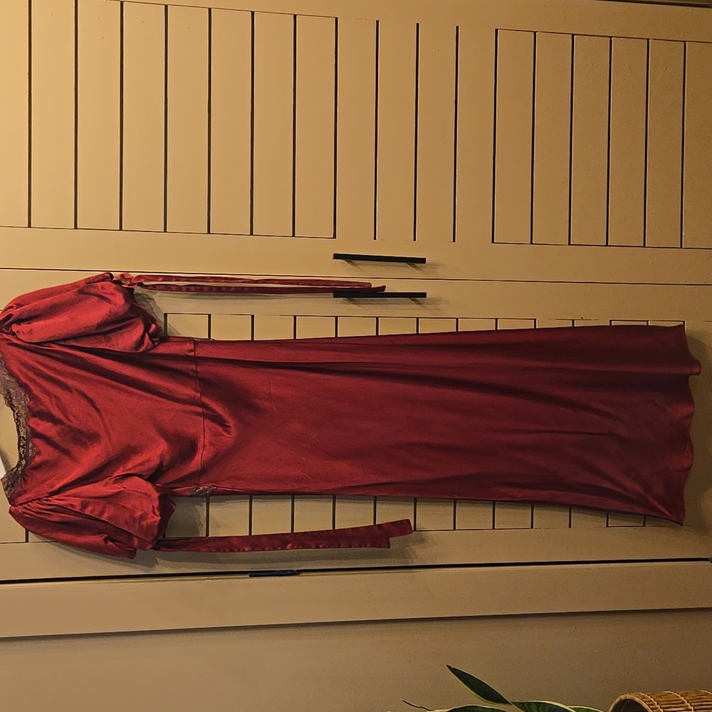 Reformation X Kacey Musgraves Stella Lace Trim Silk Dress - Crimson Size 8 Flaw - Picture 9 of 14
